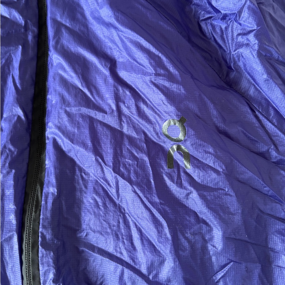 Run On Clouds Zero Jacket Euc, Twilight, Women’s M - image 4